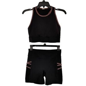 Fabletics Set Trinity Motion365 Leopard Trim Mid-Rise Shorts and Sports Bra M